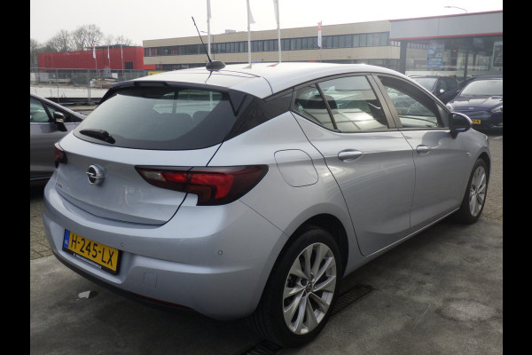 Opel Astra 1.2 Business Edition, Cruise Control, Camera, Navi, NL/NAP!