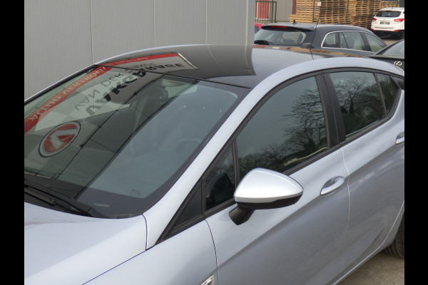 Opel Astra 1.2 Business Edition, Cruise Control, Camera, Navi, NL/NAP!