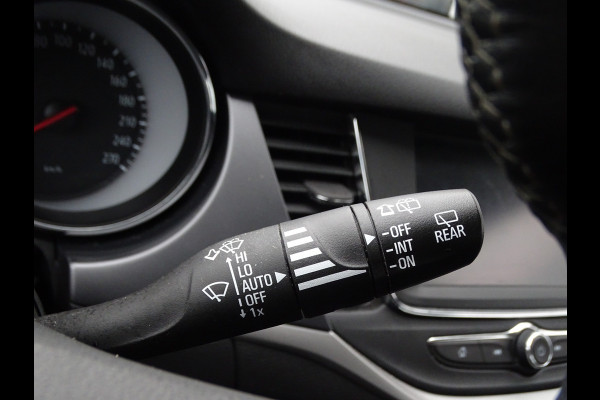 Opel Astra 1.2 Business Edition, Cruise Control, Camera, Navi, NL/NAP!