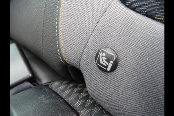 Opel Crossland X 1.2 Turbo Innovation, Panodak, Cruise, Navi,Trekhk, Zeer Compleet!