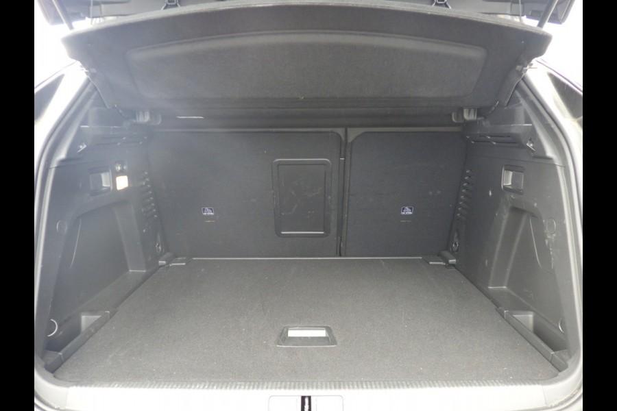 Peugeot 3008 1.2 GT Automaat, Cruise, Camera, LED, NAVI, NL/NAP!