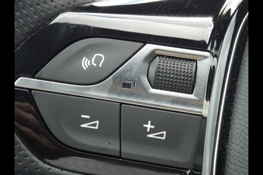 Peugeot 3008 1.2 GT Automaat, Cruise, Camera, LED, NAVI, NL/NAP!