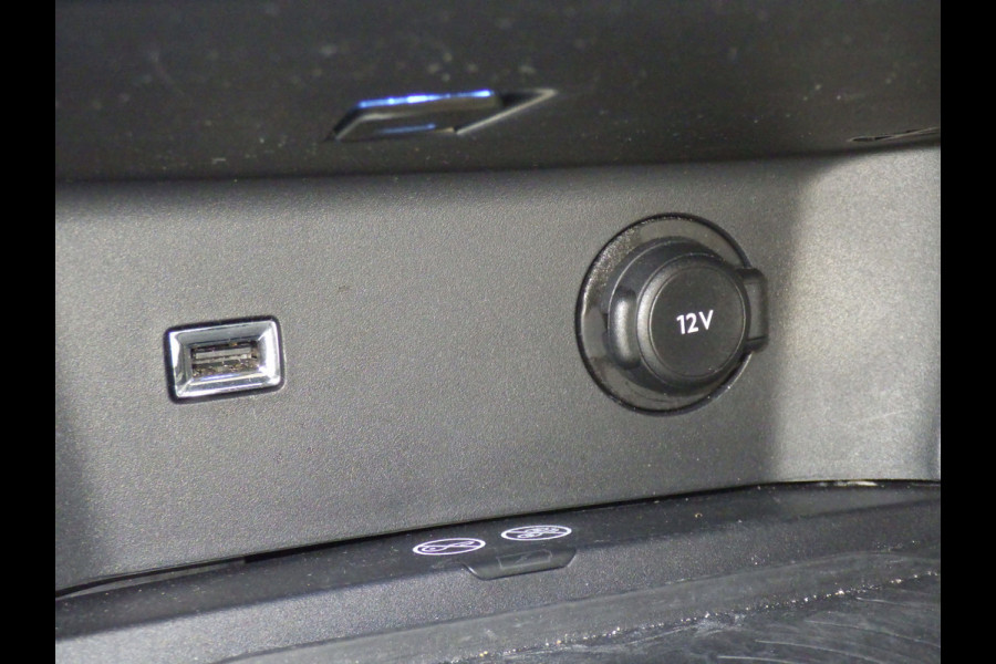 Peugeot 3008 1.2 GT Automaat, Cruise, Camera, LED, NAVI, NL/NAP!