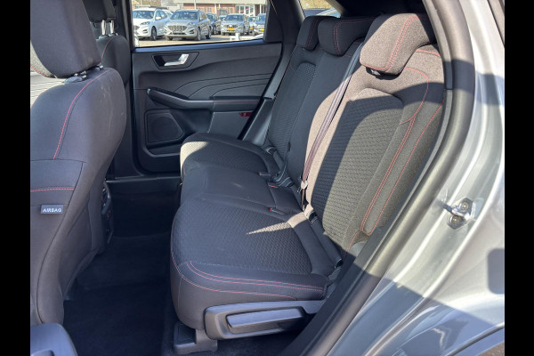 Ford Kuga 2.5 FHEV ST-Line 190pk | Geen stekker nodig | Winterpack | Sync 4 Navigatie | Apple Carplay/Android auto | Achteruitrijcamera | All Weatherbanden