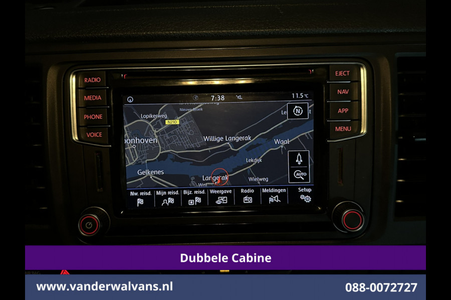 Volkswagen Transporter 2.0 TDI 150pk L2H1 Dubbele Cabine Airco | 5-Zits | Navigatie | Apple Carplay | Cruisecontrol Android Auto, 2500kg Trekhaak, Parkeersensoren, Achterklep