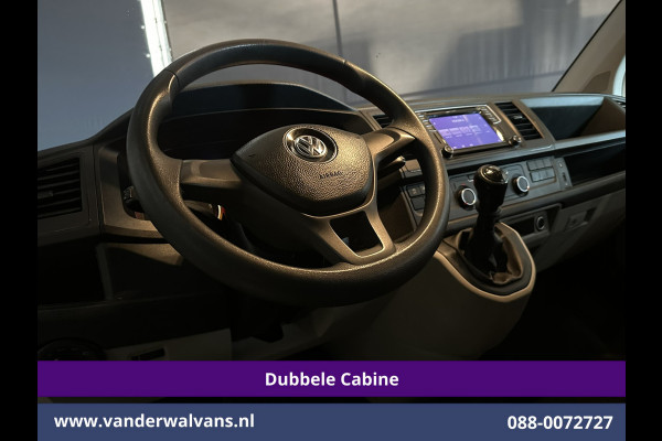 Volkswagen Transporter 2.0 TDI 150pk L2H1 Dubbele Cabine Airco | 5-Zits | Navigatie | Apple Carplay | Cruisecontrol Android Auto, 2500kg Trekhaak, Parkeersensoren, Achterklep