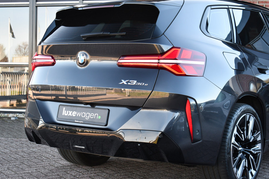 BMW X3 30e xDrive M-Sport Trekhaak ACC HUD 360 21inch