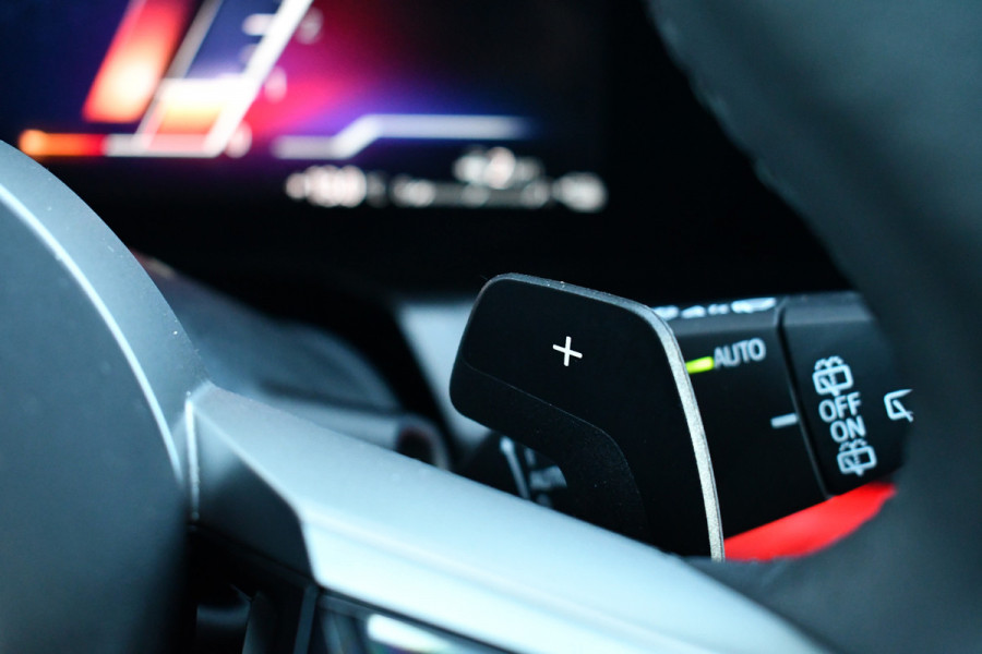 BMW X3 30e xDrive M-Sport Trekhaak ACC HUD 360 21inch