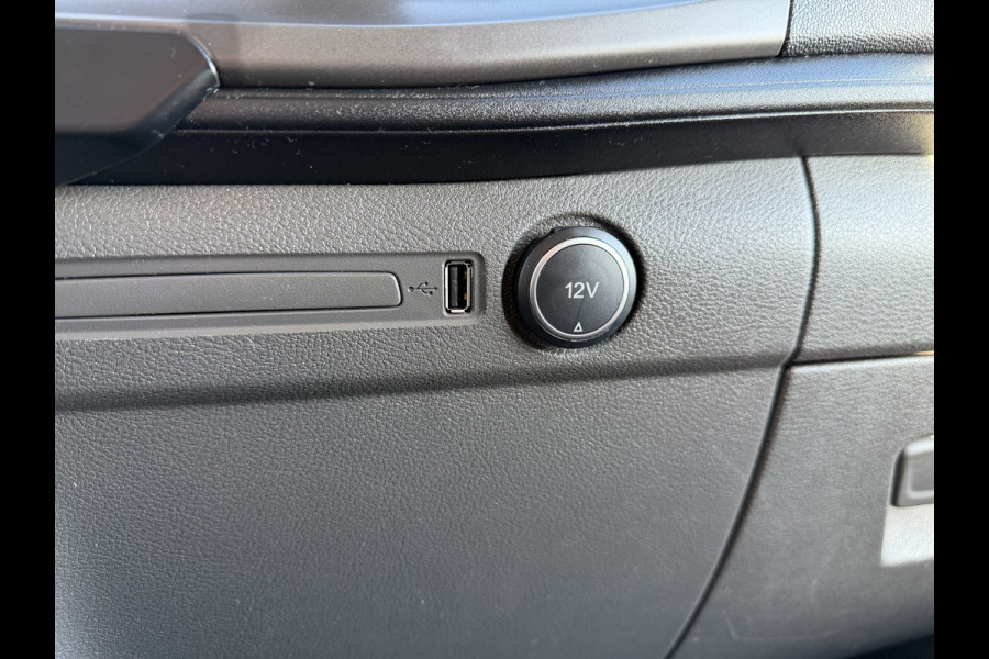 Ford Transit Custom 280 2.0 TDCI 130pk L1H1 Trend / vaste prijs rijklaar € 13.950 ex btw / euro 6 diesel / bpm vrij / trekhaak 2500 kg / airco / cruise / navigatie / pdc voor en achter