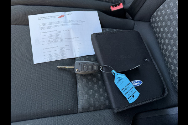 Ford Transit Custom 280 2.0 TDCI 130pk L1H1 Trend / vaste prijs rijklaar € 13.950 ex btw / euro 6 diesel / bpm vrij / trekhaak 2500 kg / airco / cruise / navigatie / pdc voor en achter