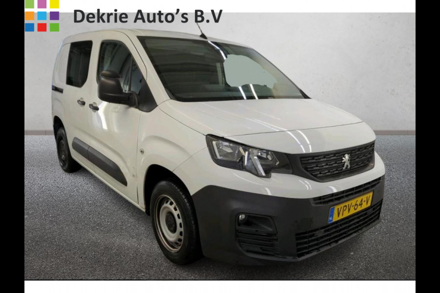 Peugeot Partner 1.2 Benzine 111PK Euro6 Premium / Airco / Navigatie / Cruise-ctr. / Schuifdeur + Raam / Radio multimedia / Apk nieuw