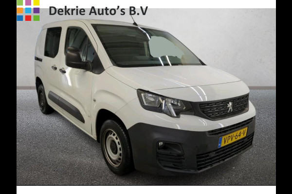 Peugeot Partner 1.2 Benzine 111PK Euro6 Premium / Airco / Navigatie / Cruise-ctr. / Schuifdeur + Raam / Radio multimedia / Apk nieuw
