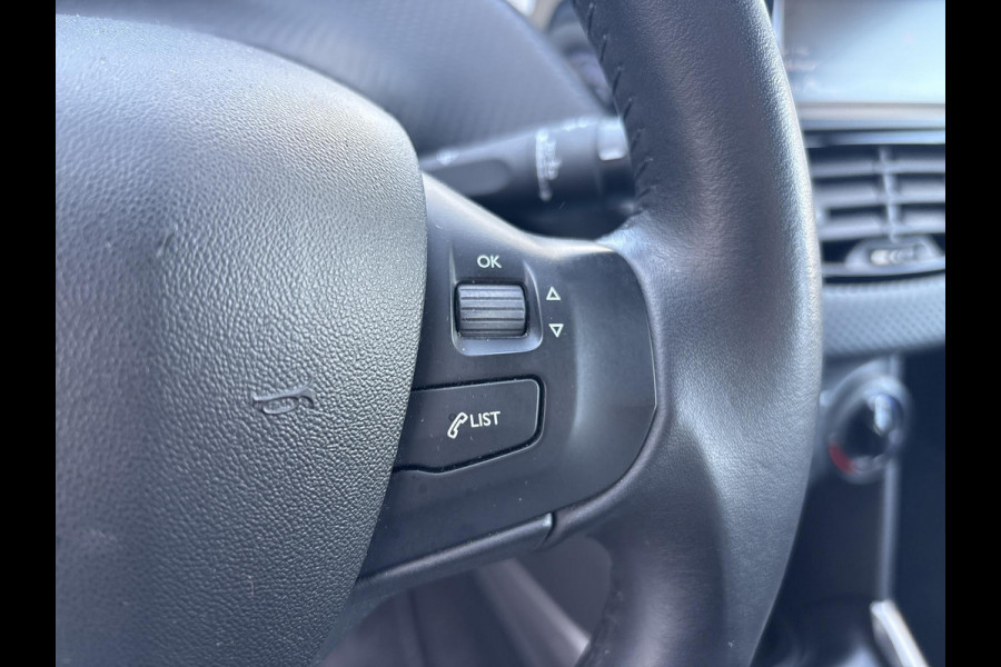 Peugeot 2008 1.2 PureTech Active | Distributieriem vervangen bij 130.000KM