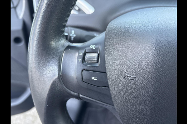 Peugeot 2008 1.2 PureTech Active | Distributieriem vervangen bij 130.000KM