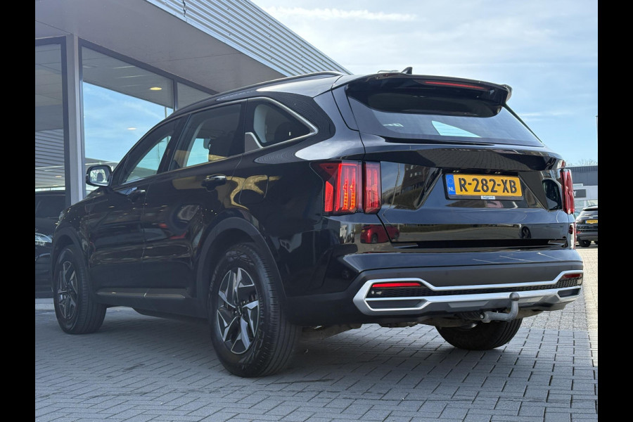 Kia Sorento 1.6 T-GDI Hybrid 2WD DynamicLine 7p. HEV | Trekhaak | Stoel- & Stuurverwarming | Achteruitrijcamera | Adaptive Cruise |