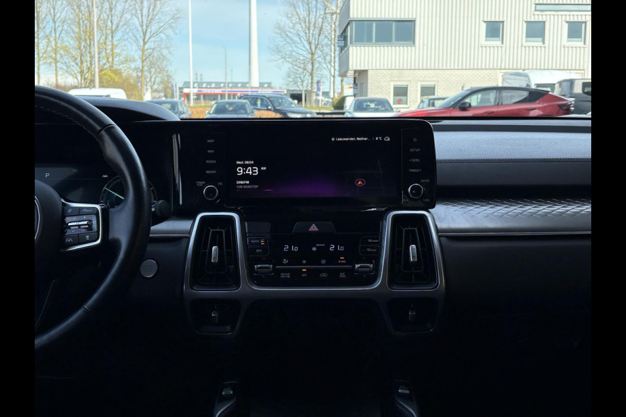 Kia Sorento 1.6 T-GDI Hybrid 2WD DynamicLine 7p. HEV | Trekhaak | Stoel- & Stuurverwarming | Achteruitrijcamera | Adaptive Cruise |