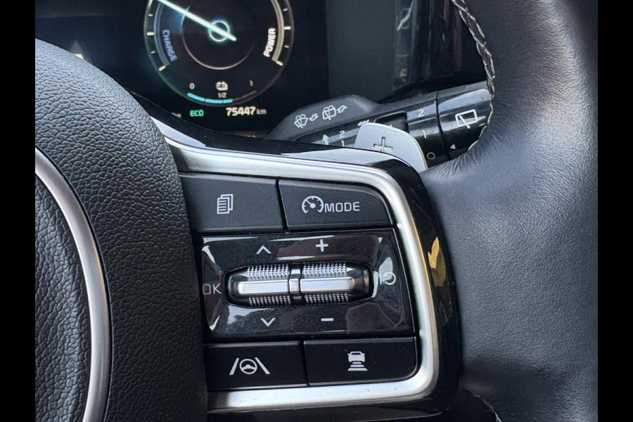 Kia Sorento 1.6 T-GDI Hybrid 2WD DynamicLine 7p. HEV | Trekhaak | Stoel- & Stuurverwarming | Achteruitrijcamera | Adaptive Cruise |