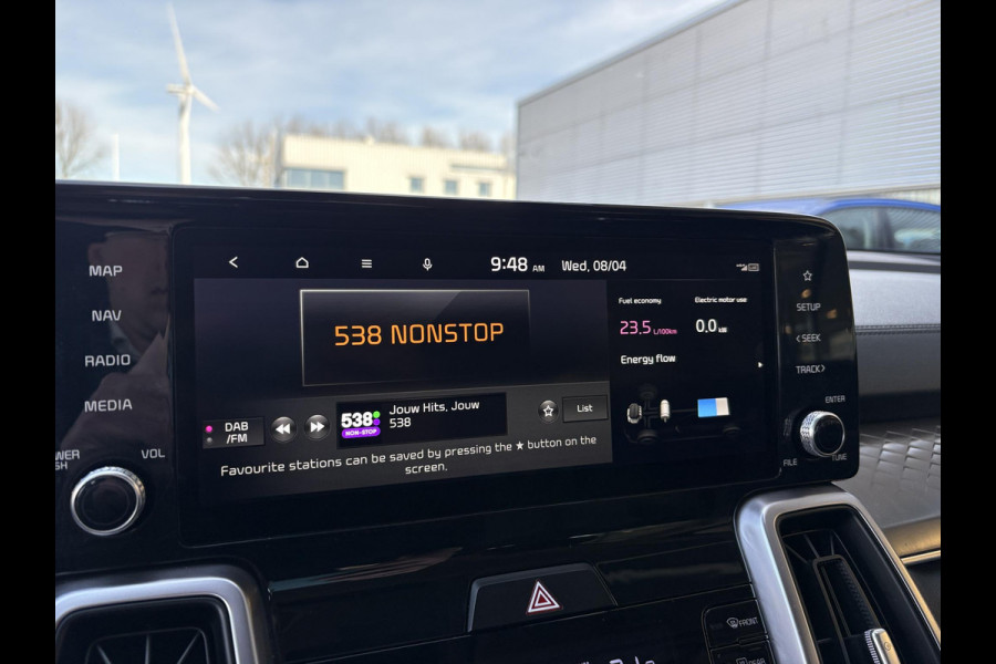 Kia Sorento 1.6 T-GDI Hybrid 2WD DynamicLine 7p. HEV | Trekhaak | Stoel- & Stuurverwarming | Achteruitrijcamera | Adaptive Cruise |