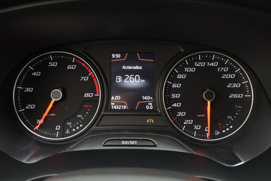 Seat Leon ST 1.0 TSI Style Ultimate Edition Camera, Keyless, Apple Carplay, Climate, PDC