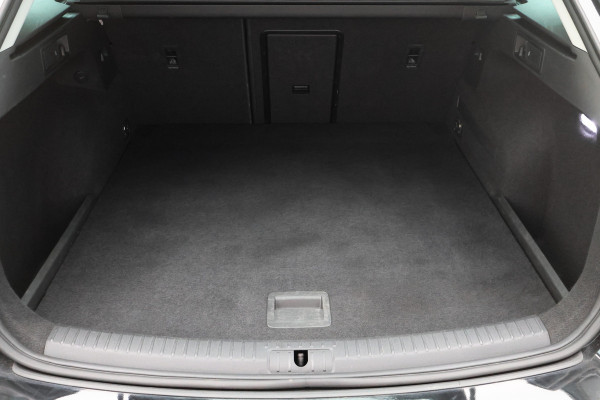 Seat Leon ST 1.0 TSI Style Ultimate Edition Camera, Keyless, Apple Carplay, Climate, PDC