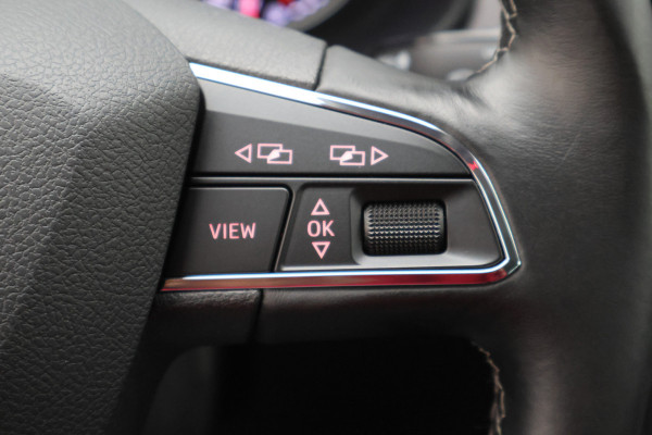 Seat Leon ST 1.0 TSI Style Ultimate Edition Camera, Keyless, Apple Carplay, Climate, PDC