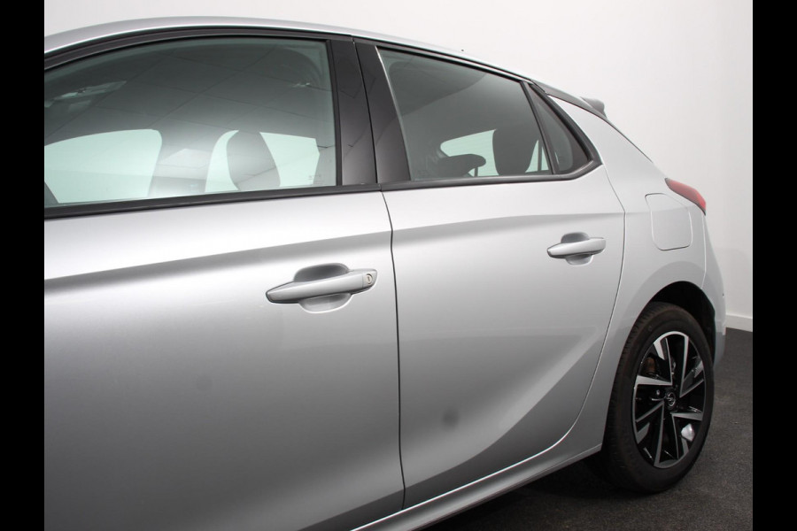 Opel Corsa 1.2 Turbo Hybrid 100pk GS Automaat Navigatie | Apple Carplay/Android Auto | Camera | Parkeersensoren | Cruise Control | Dodehoek assistent | Airco | Lichtmetalen velgen | Virtual Cockpit