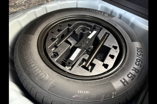 Renault Clio 1.0 TCe Intens | Camera | PDC V&A | Apple Carplay/ Android Auto Prijs Rijklaar!!