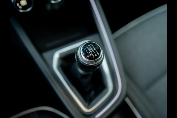 Renault Clio 1.0 TCe Intens | Camera | PDC V&A | Apple Carplay/ Android Auto Prijs Rijklaar!!