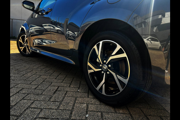 Toyota Yaris 1.5 Hybrid 115 First Edition carplay_Camera_Digital Cockpit