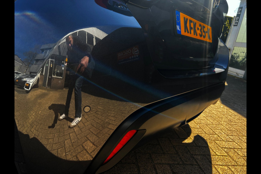 Toyota Yaris 1.5 Hybrid 115 First Edition carplay_Camera_Digital Cockpit