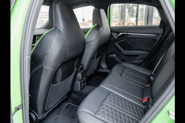 Audi RS3 Limousine 2.5 TFSI quattro | Keramisch | Panorama | Hulk