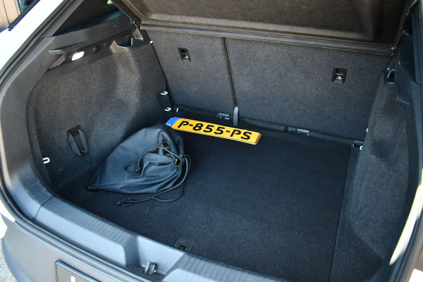 Volkswagen ID.4 Pro 77 kWh Trekhaak | 1e eig | ACC | Wit metallic