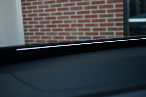 Volkswagen ID.4 Pro 77 kWh Trekhaak | 1e eig | ACC | Wit metallic