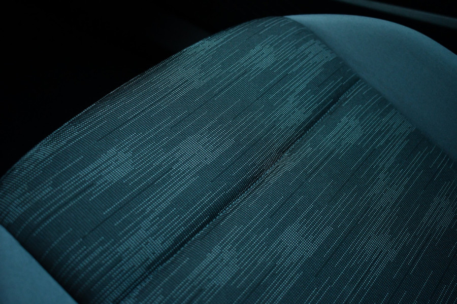 Volkswagen ID.4 Pro 77 kWh Trekhaak | 1e eig | ACC | Wit metallic