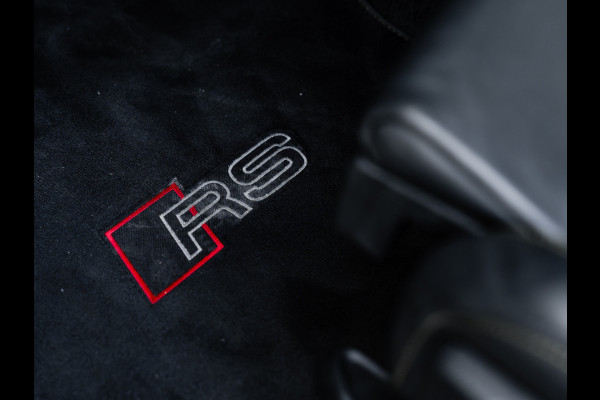 Audi RS3 Limousine 2.5 TFSI quattro | Keramisch | Panorama | Hulk