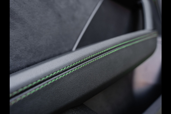 Audi RS3 Limousine 2.5 TFSI quattro | Keramisch | Panorama | Hulk