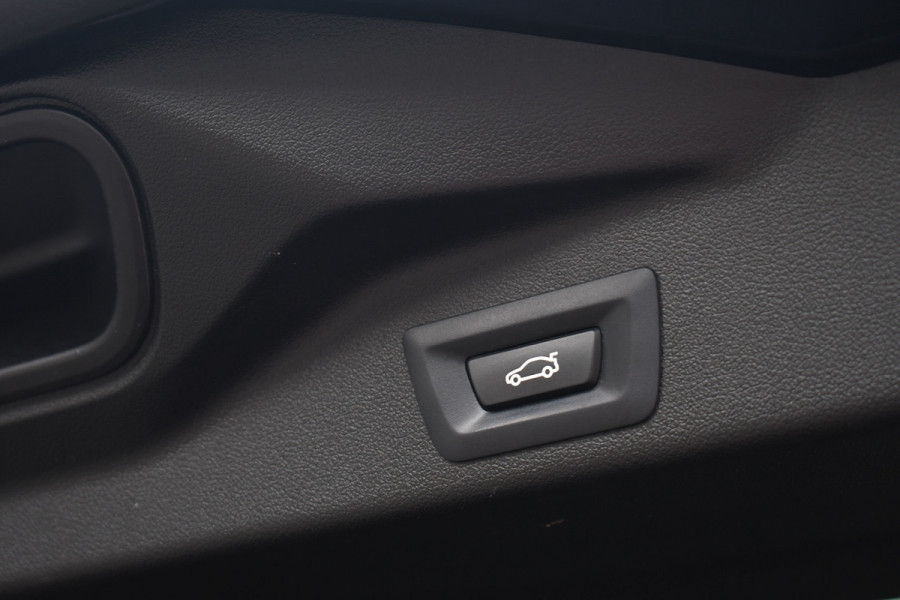 BMW X5 xDrive30d M-Sport Skylounge Comf-seat H/K Trekh HUD