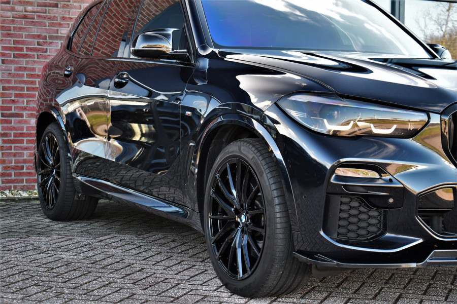 BMW X5 xDrive30d M-Sport Skylounge Comf-seat H/K Trekh HUD