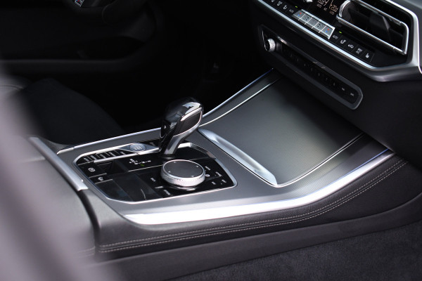 BMW X5 xDrive30d M-Sport Skylounge Comf-seat H/K Trekh HUD