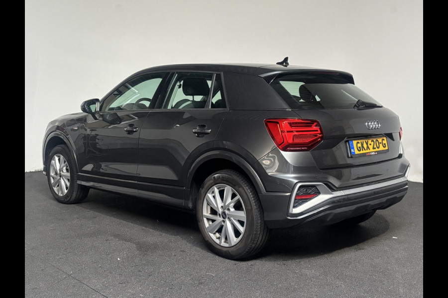 Audi Q2 35 TFSI S-Line Edition Navigatie Apple Carplay/Android auto Camera Climate Control Electrische kofferbak Adaptive Cruise control Parkeer sensoren