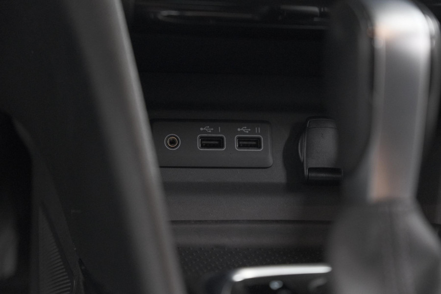 Renault Mégane Estate TCe 140 EDC Techno | Trekhaak | Camera | Navigatie | 9.3 Inch Groot Scherm