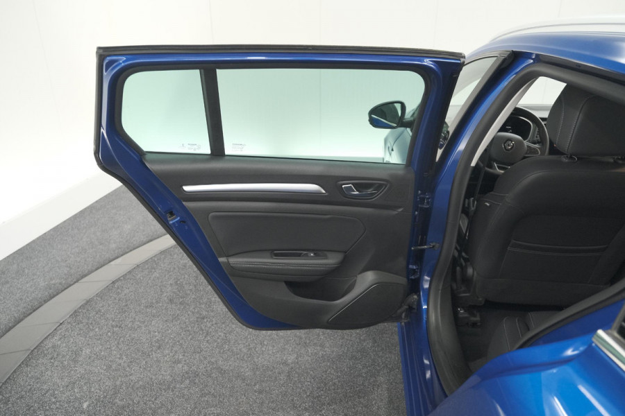 Renault Mégane Estate TCe 140 EDC Techno | Trekhaak | Camera | Navigatie | 9.3 Inch Groot Scherm