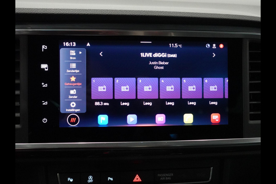 Seat Ateca 1.5 TSI Style Business Intense Airco Cruise Control Navigatie Virtual Cockpit Privacy Glass PDC VA Camera