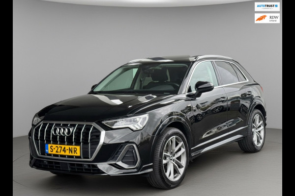 Audi Q3 35 TFSI S LINE edition one, panoramadak, stoelverwarming, digitaal cockpit , dealer onderhouden