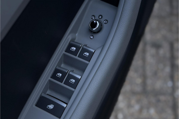 Audi A5 Cabriolet 40 TFSI | Leder | Massage | Camera | Stoel-Nekverwarming