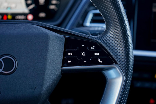 Audi Q4 e-tron 40 S edition 77 kWh