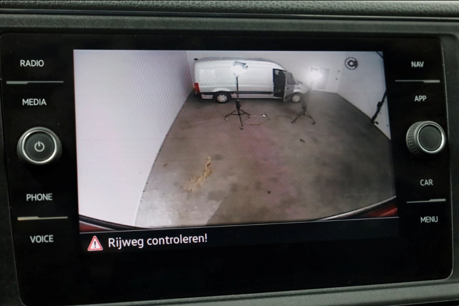 MAN TGE 3.180 2.0 177pk DSG-Automaat Bakwagen met achterdeuren 235cm Hoog 01-2023