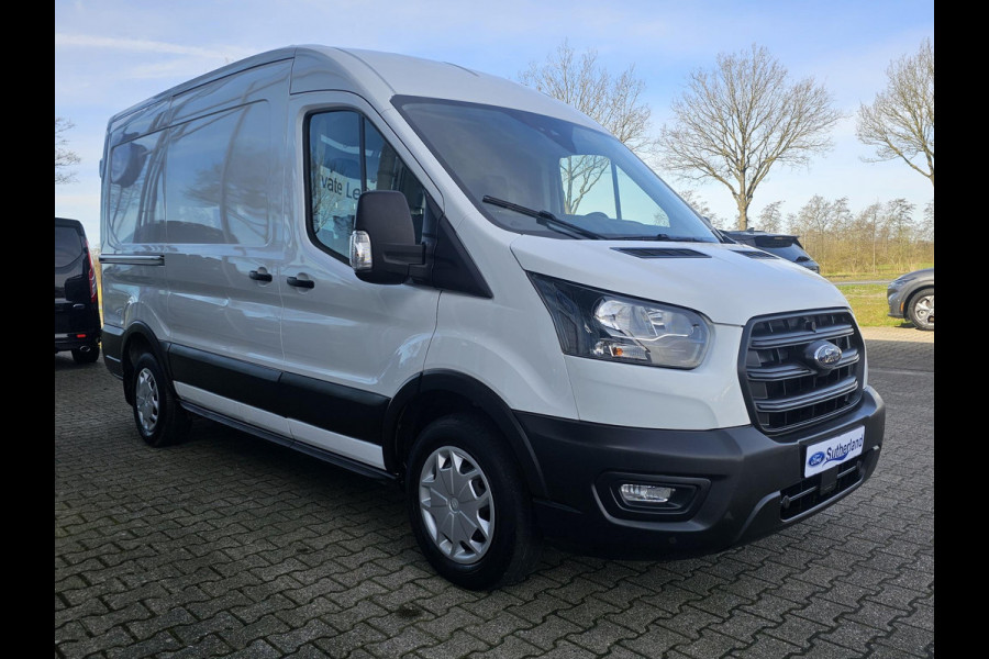 Ford Transit 350 2.0 TDCI L2H2 Trend | Automaat | Camera | Trekhaak | Cruise control | Lane assist | Voorruitverwarming | Bijrijdersbank