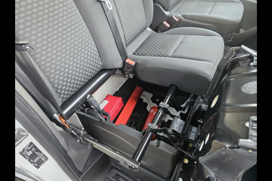 Ford Transit 350 2.0 TDCI L2H2 Trend | Automaat | Camera | Trekhaak | Cruise control | Lane assist | Voorruitverwarming | Bijrijdersbank