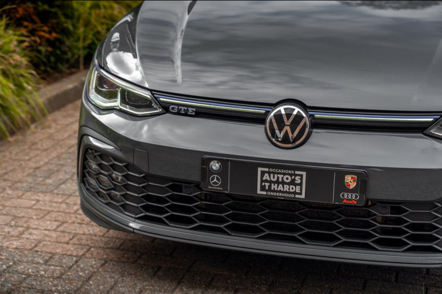 Volkswagen Golf 1.4 eHybrid GTE 245 PK Pano ACC IQ-Light Head-Up Stoelverwarming Camera 18''